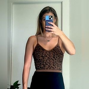 Nordstrom Rack | Bozzolo leopard crop top in S/M